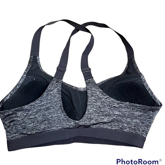 Victoria's Secret Lightweight Sports Bra size 32C Preowned VSX Sport activewear - Picture 4 of 6